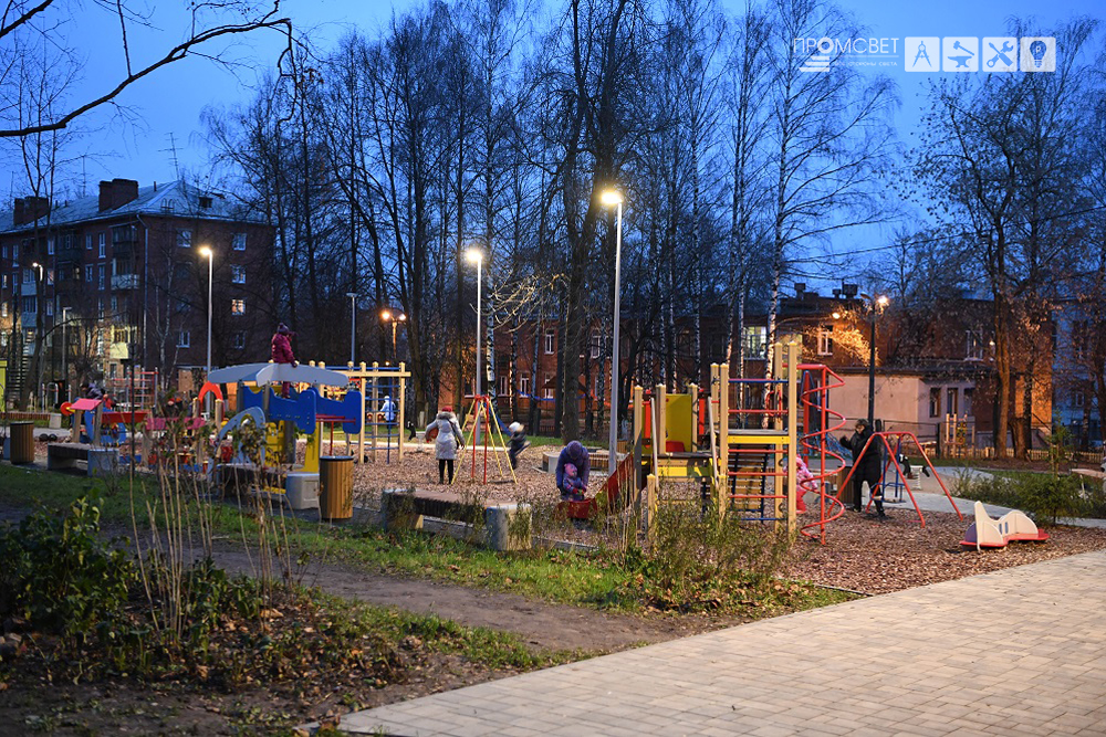 Освещение детского игрового комплекса в Приокском районе