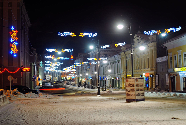 Новогоднее украшение улицы Рождественской в Нижнем Новгороде